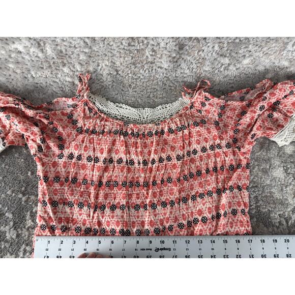 EyeShadow Size L Geometric Lace Cold Shoulder Dress Pink Short Sleeve Lined - Picture 5 of 10